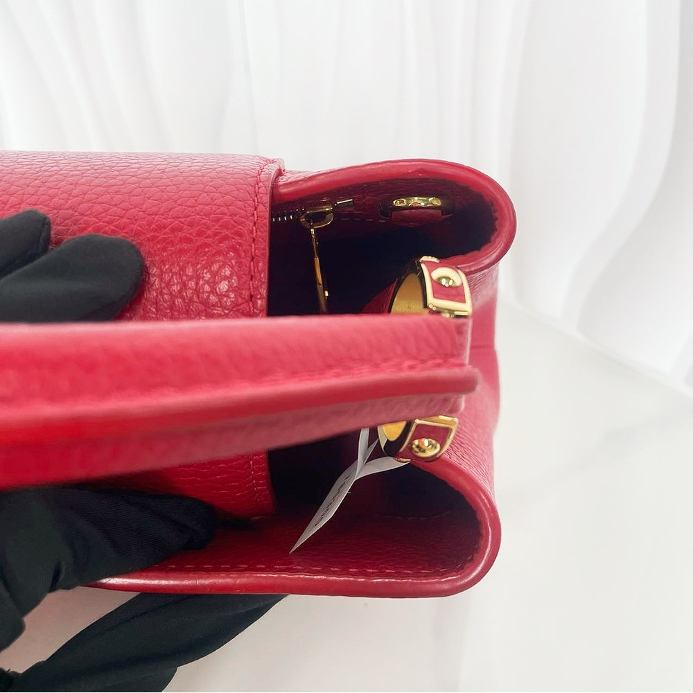 Louis Vuitton Red Grained Leather Capucines BB Bag - Picture 9 of 14